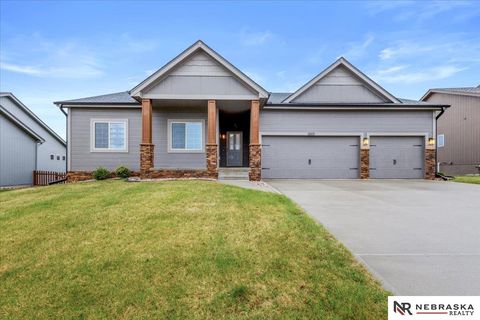 Photo of 16471 Read Street, Bennington, NE 68007 (MLS # 22608938)