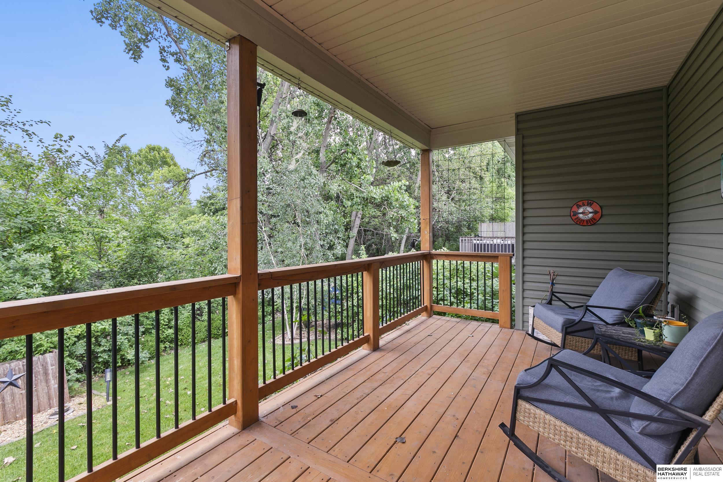 Lincoln, Nebraska 68526, United States, 4 Bedrooms Bedrooms, ,4 BathroomsBathrooms,Residential,Active,217222