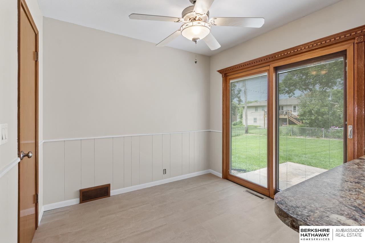 Omaha, Nebraska 68154, United States, 3 Bedrooms Bedrooms, ,2 BathroomsBathrooms,Residential,Active,173009