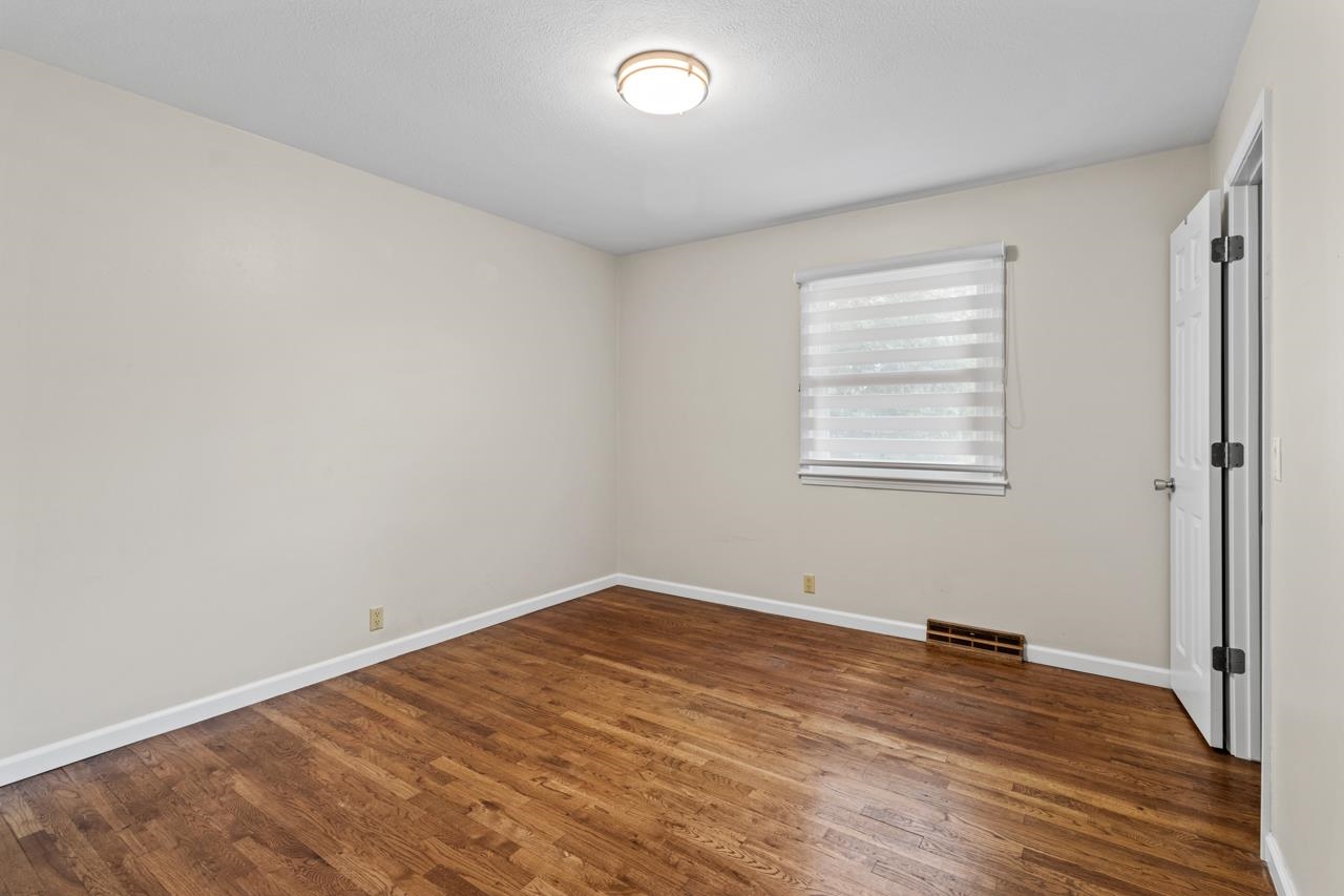 Omaha, Nebraska 68154, United States, 3 Bedrooms Bedrooms, ,2 BathroomsBathrooms,Residential,Active,173009