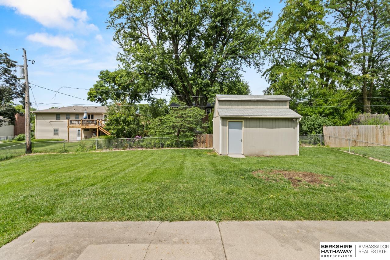 Omaha, Nebraska 68154, United States, 3 Bedrooms Bedrooms, ,2 BathroomsBathrooms,Residential,Active,173009