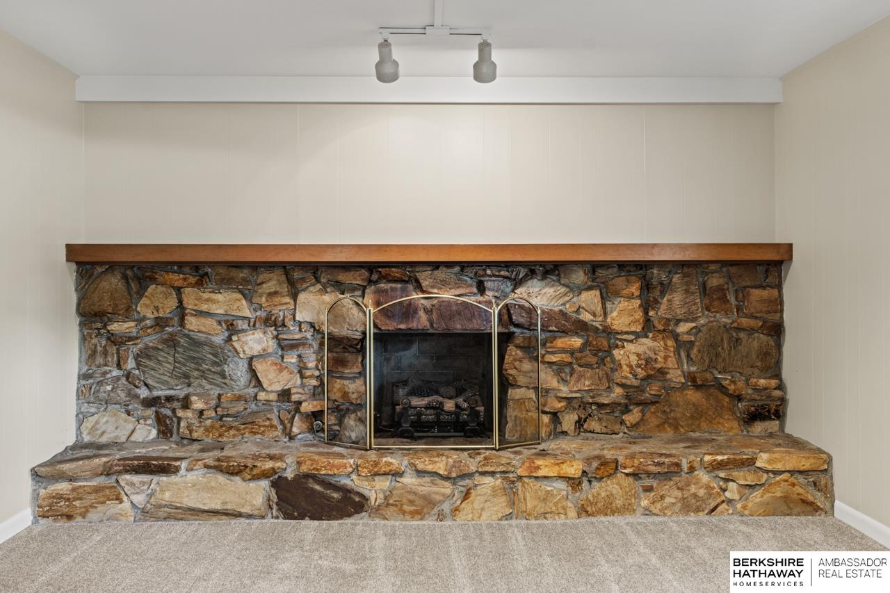 Omaha, Nebraska 68154, United States, 3 Bedrooms Bedrooms, ,2 BathroomsBathrooms,Residential,Active,173009