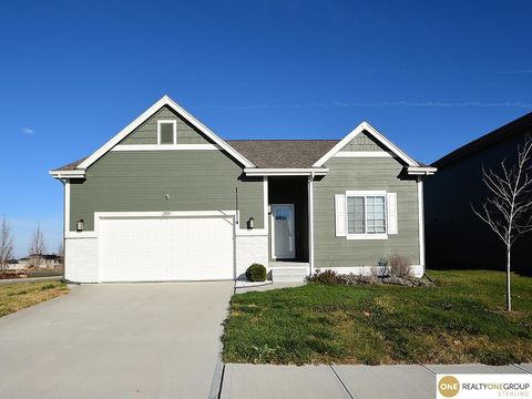 Photo of 21214 Polk Street, Omaha, NE 68022 (MLS # 22533555)
