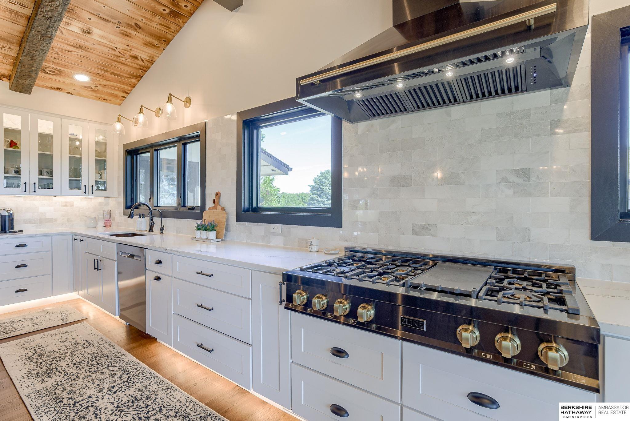 Omaha, Nebraska 68022, United States, 3 Bedrooms Bedrooms, ,2 BathroomsBathrooms,Residential,Active,160596