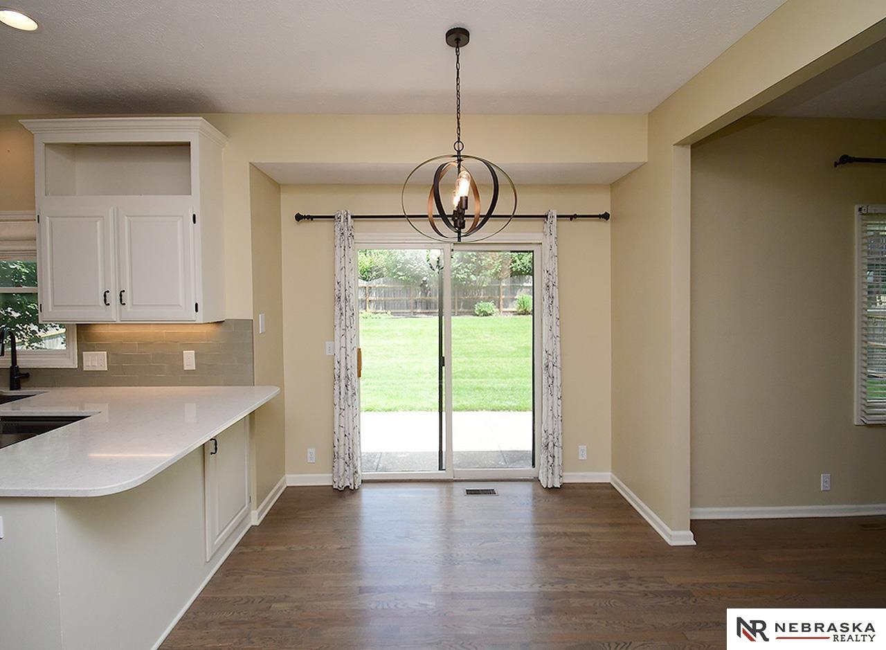 Omaha, Nebraska 68116, United States, 4 Bedrooms Bedrooms, ,3 BathroomsBathrooms,Residential,Pending,158405