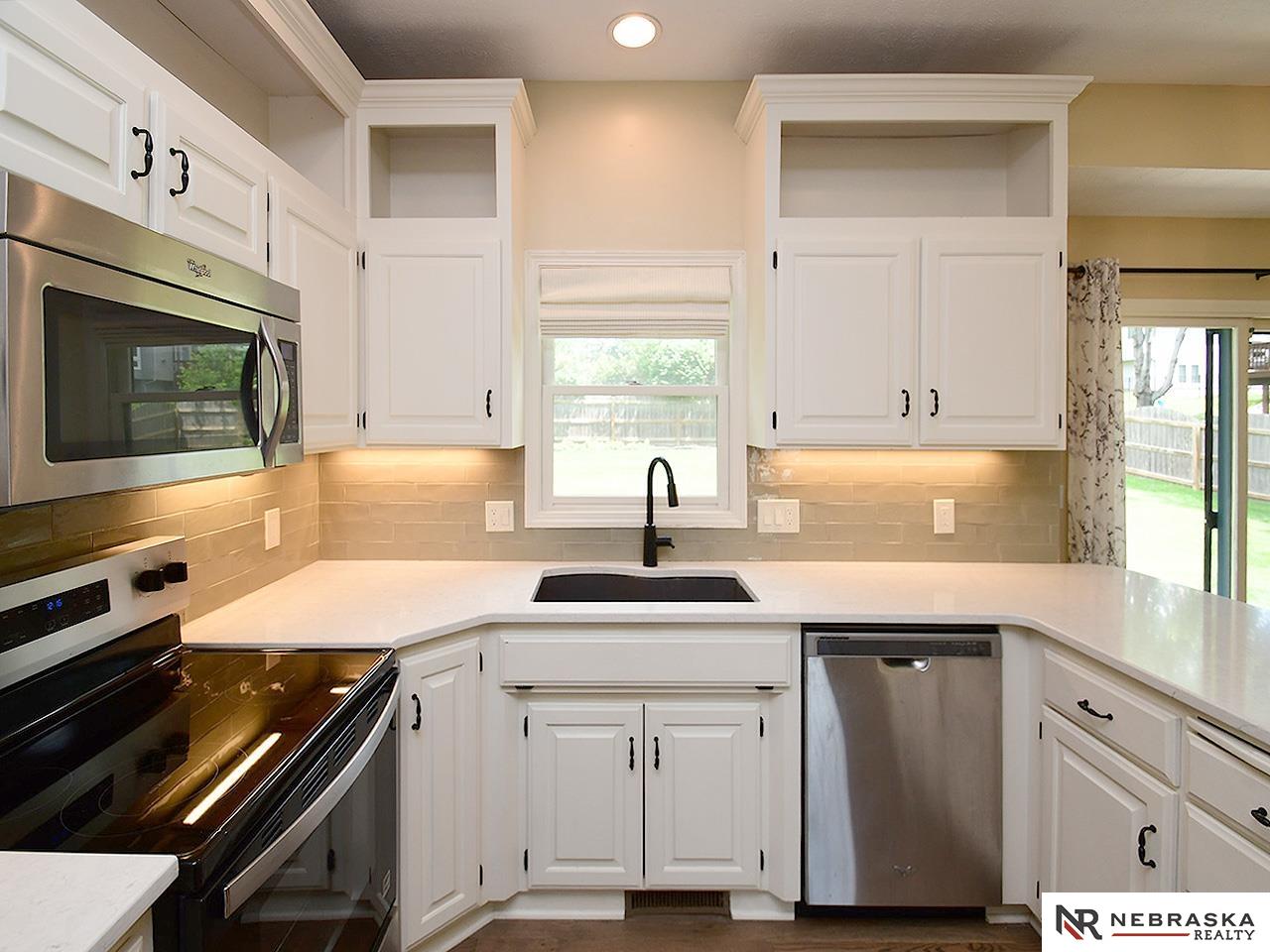 Omaha, Nebraska 68116, United States, 4 Bedrooms Bedrooms, ,3 BathroomsBathrooms,Residential,Pending,158405