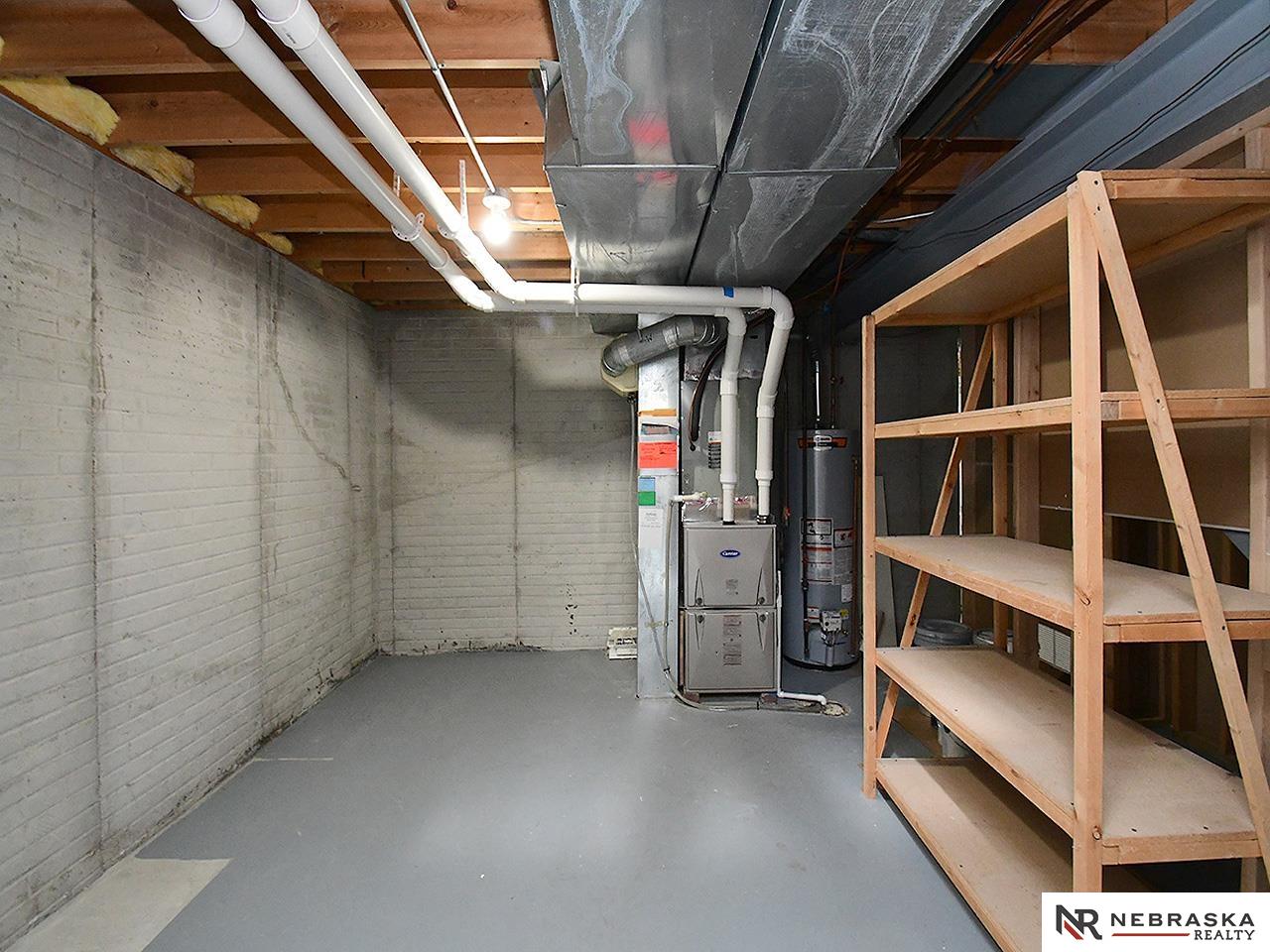 Omaha, Nebraska 68116, United States, 4 Bedrooms Bedrooms, ,3 BathroomsBathrooms,Residential,Pending,158405