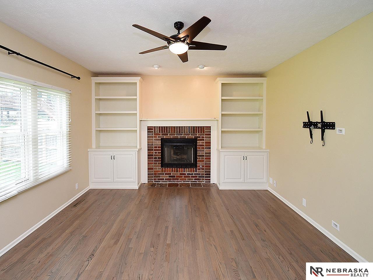 Omaha, Nebraska 68116, United States, 4 Bedrooms Bedrooms, ,3 BathroomsBathrooms,Residential,Pending,158405