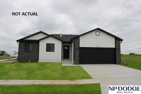 Photo of 7700 N 50th Street, Lincoln, NE 68514 (MLS # 22530924)