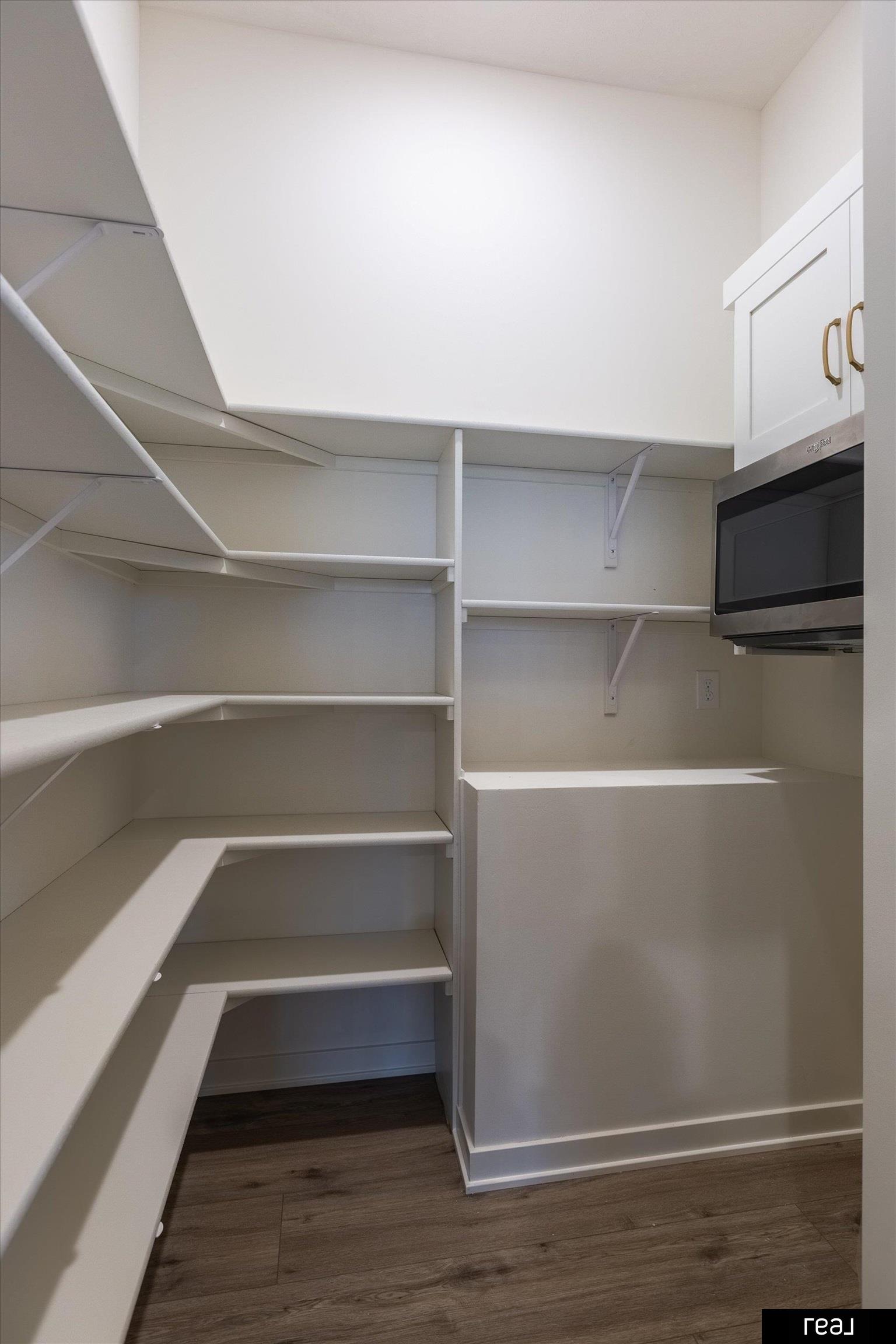 Papillion, Nebraska 68138, United States, 4 Bedrooms Bedrooms, ,3 BathroomsBathrooms,Residential,Active,229221