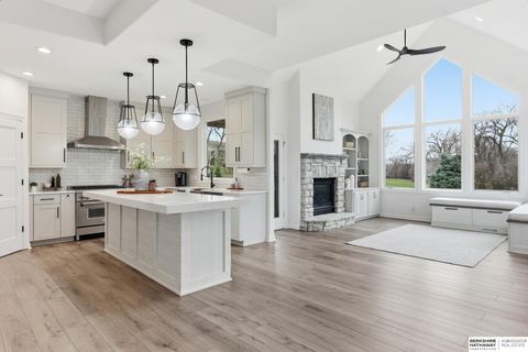 Photo of 21505 Walnut Street, Elkhorn, NE 68022 (MLS # 22528782)