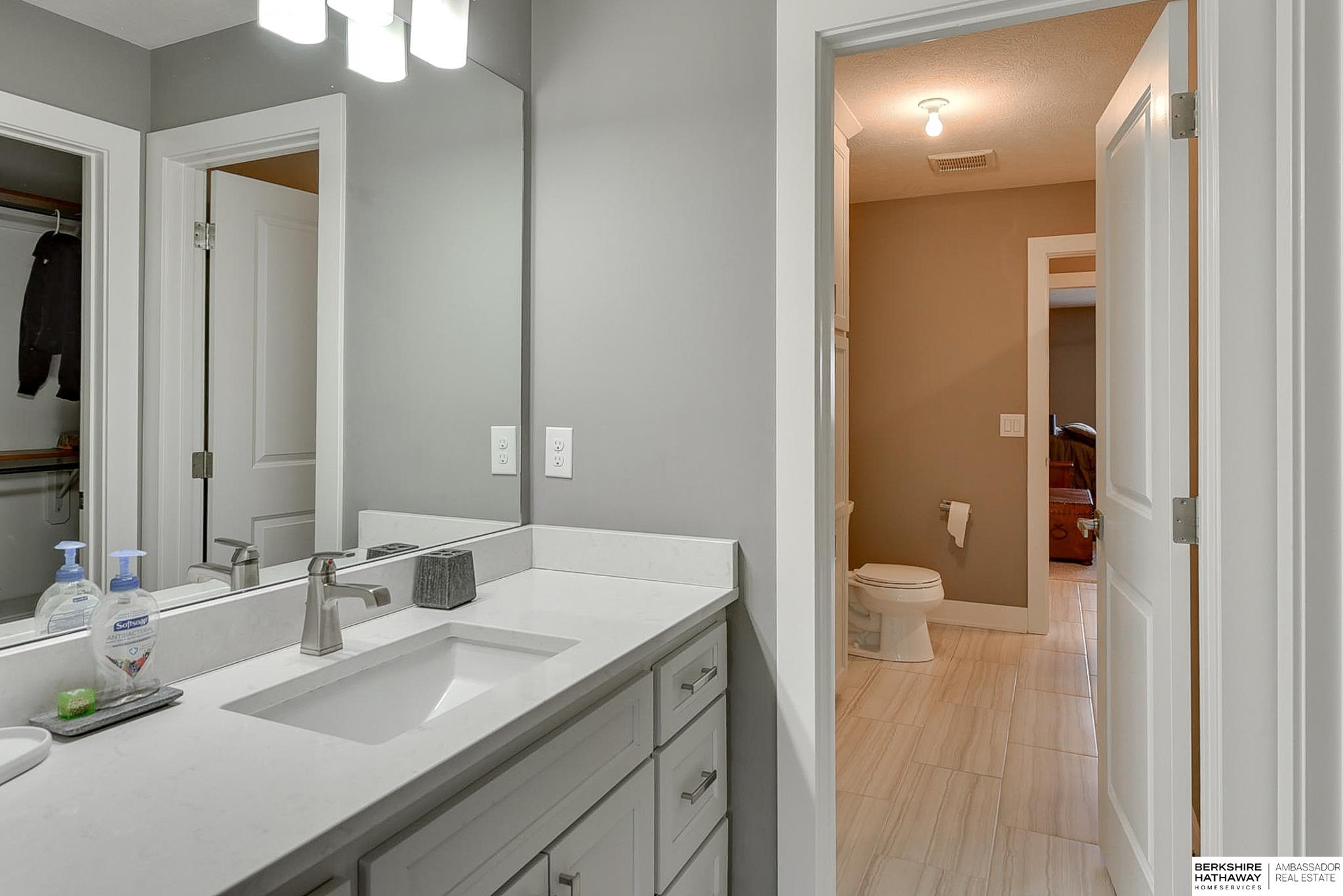 Elkhorn, Nebraska 68022, United States, 5 Bedrooms Bedrooms, ,4 BathroomsBathrooms,Residential,Active,177477