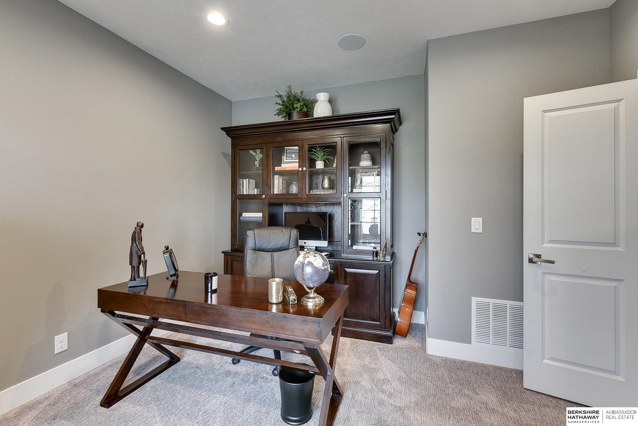 Elkhorn, Nebraska 68022, United States, 5 Bedrooms Bedrooms, ,4 BathroomsBathrooms,Residential,Active,177477