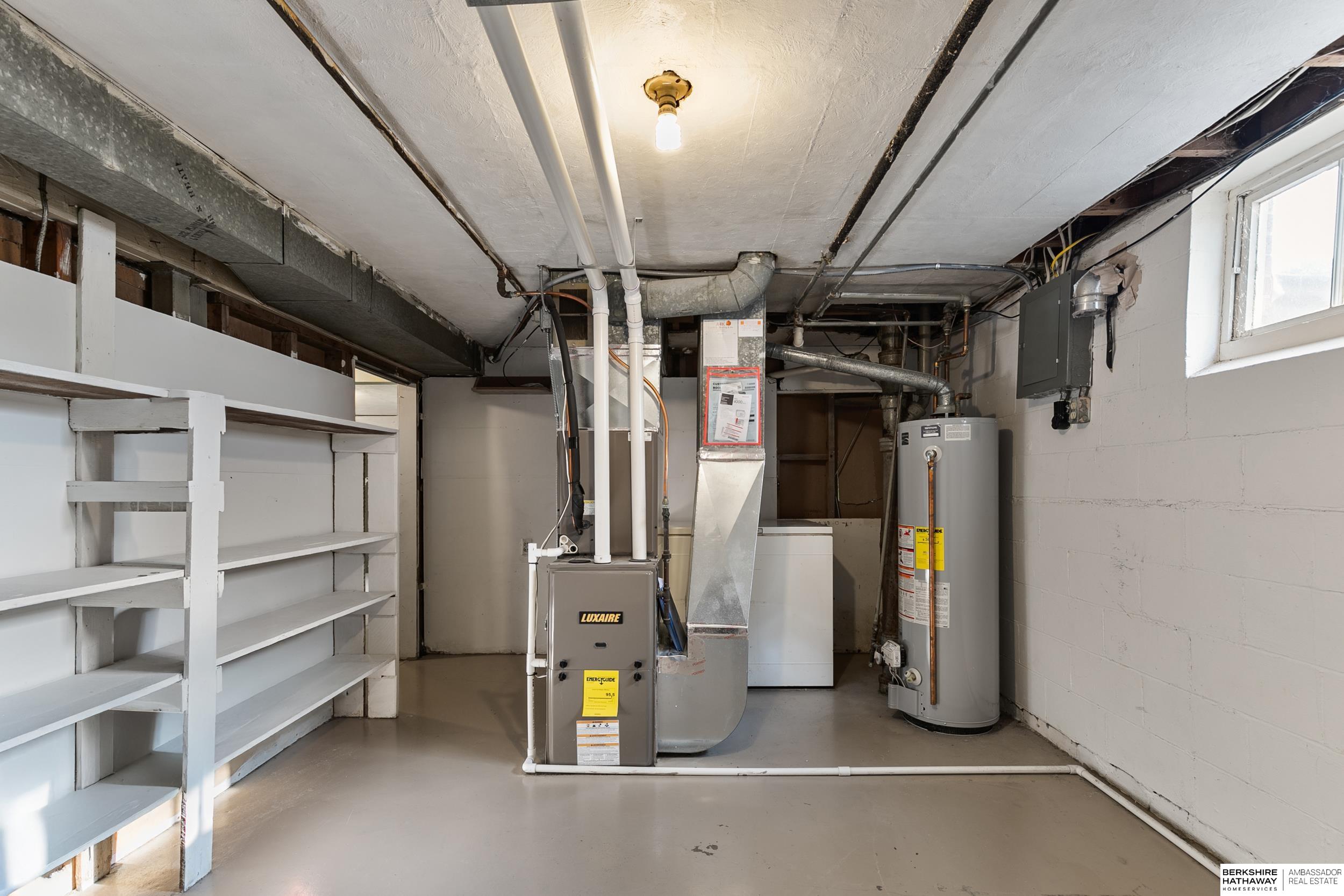 Lincoln, Nebraska 68507, United States, 3 Bedrooms Bedrooms, ,1 BathroomBathrooms,Residential,Active,177244