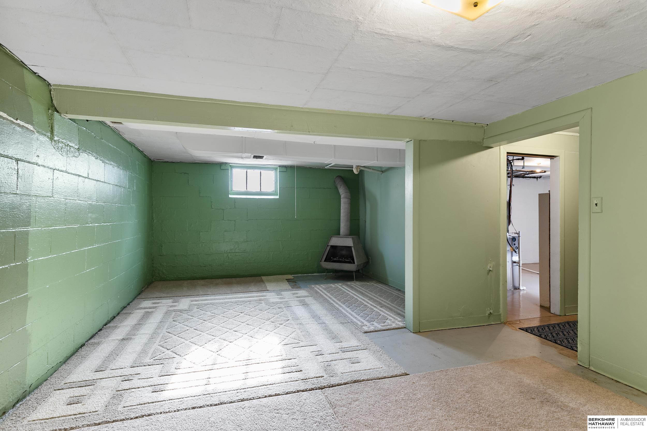 Lincoln, Nebraska 68507, United States, 3 Bedrooms Bedrooms, ,1 BathroomBathrooms,Residential,Active,177244