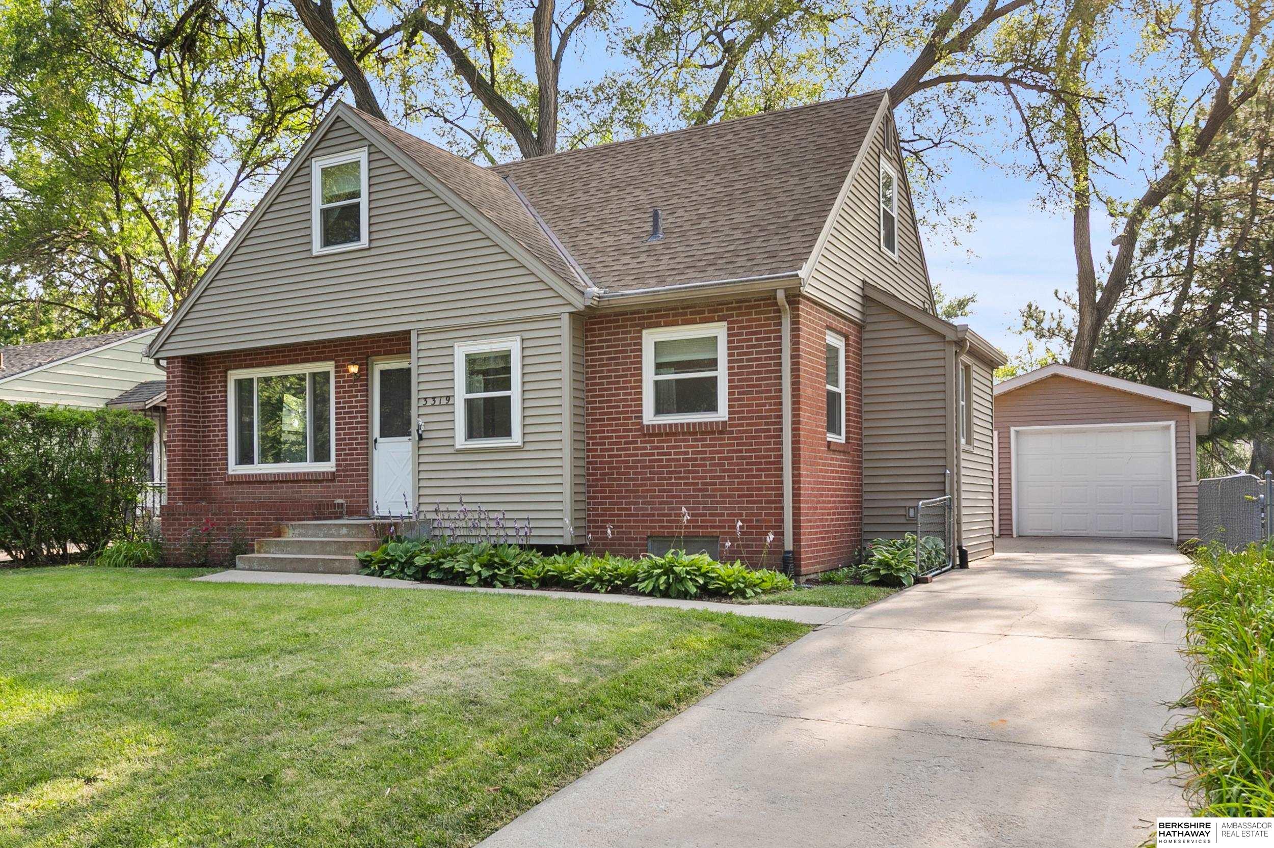 Lincoln, Nebraska 68507, United States, 3 Bedrooms Bedrooms, ,1 BathroomBathrooms,Residential,Active,177244