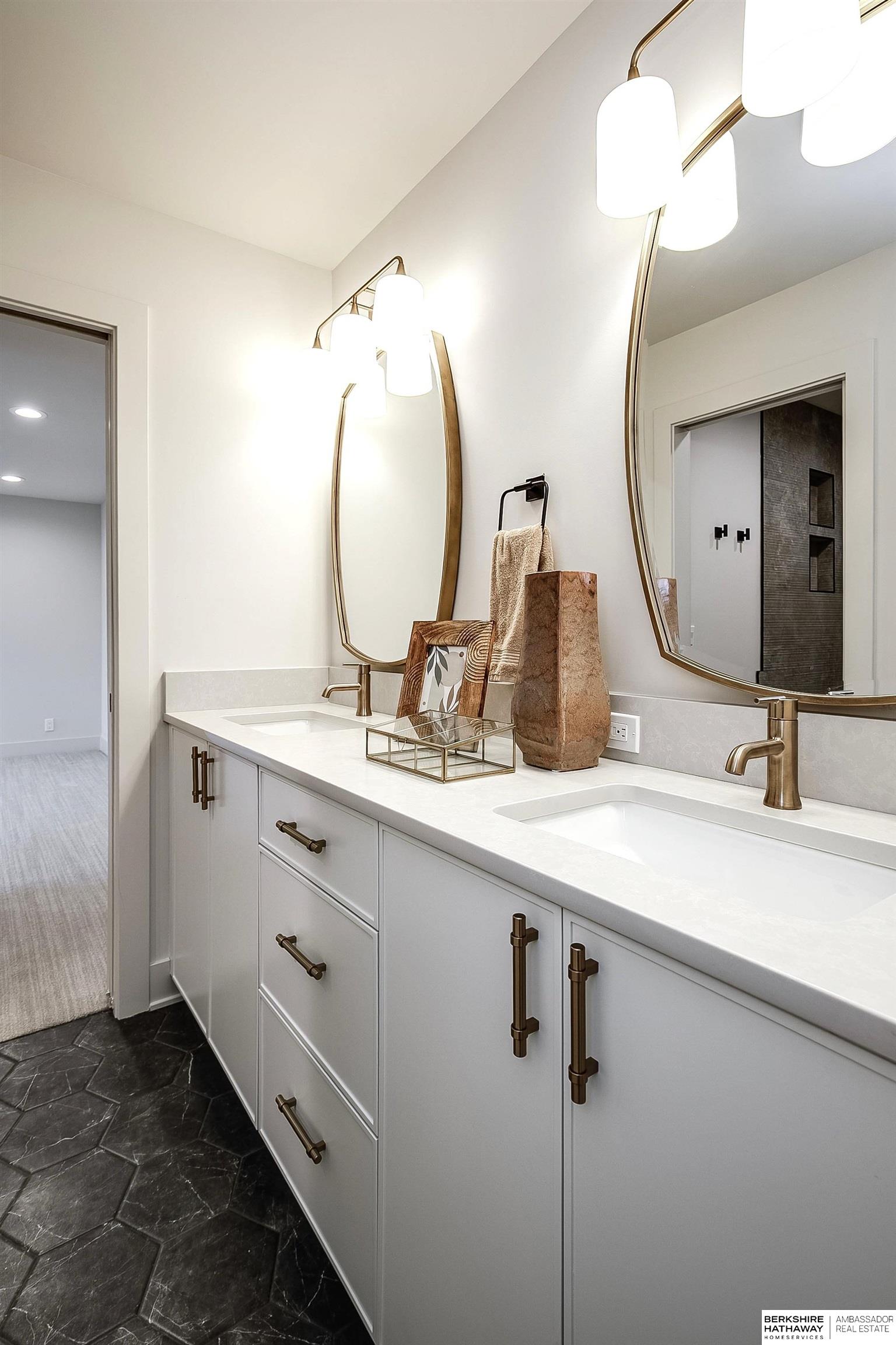 Omaha, Nebraska 68154, United States, 4 Bedrooms Bedrooms, ,5 BathroomsBathrooms,Residential,Active,98221