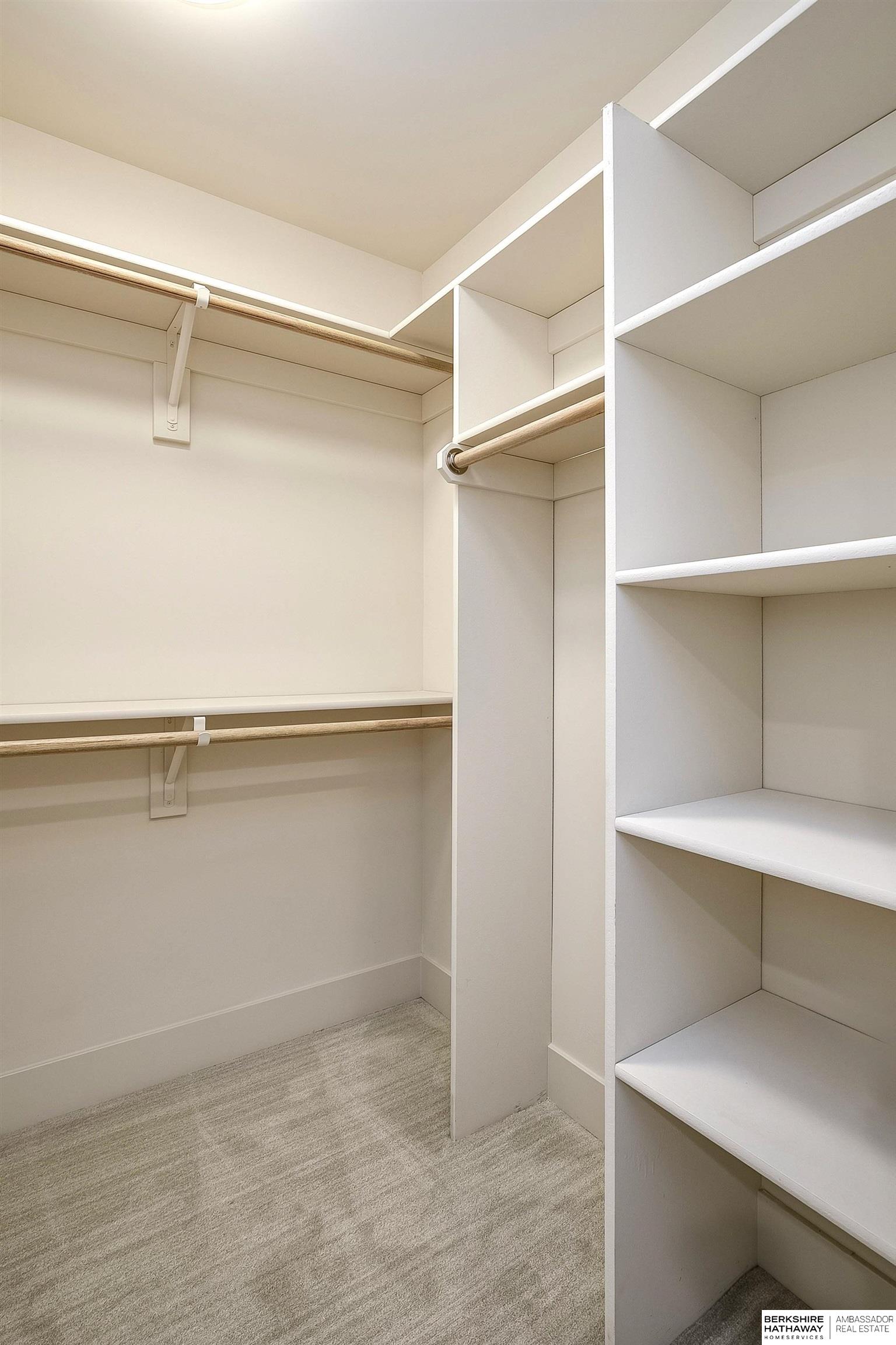 Omaha, Nebraska 68154, United States, 4 Bedrooms Bedrooms, ,5 BathroomsBathrooms,Residential,Active,98221