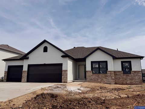 Photo of 11301 N 170th Street, Bennington, NE 68007 (MLS # 22526238)