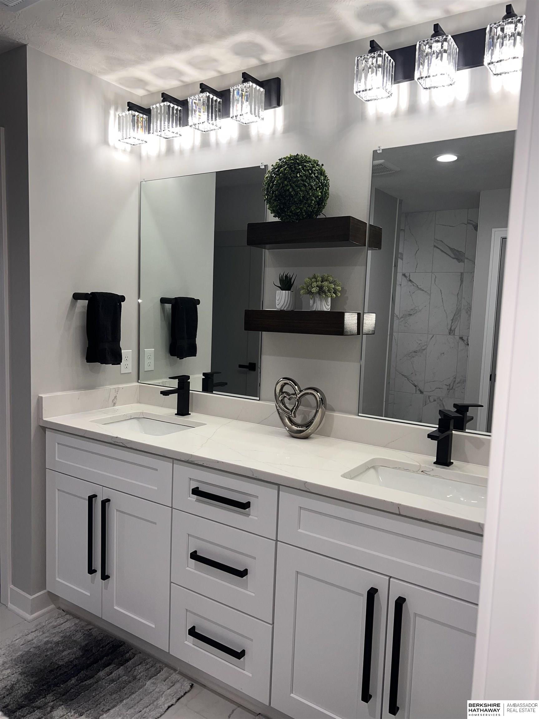 Elkhorn, Nebraska 68022, United States, 4 Bedrooms Bedrooms, ,2 BathroomsBathrooms,Residential,Active,130604