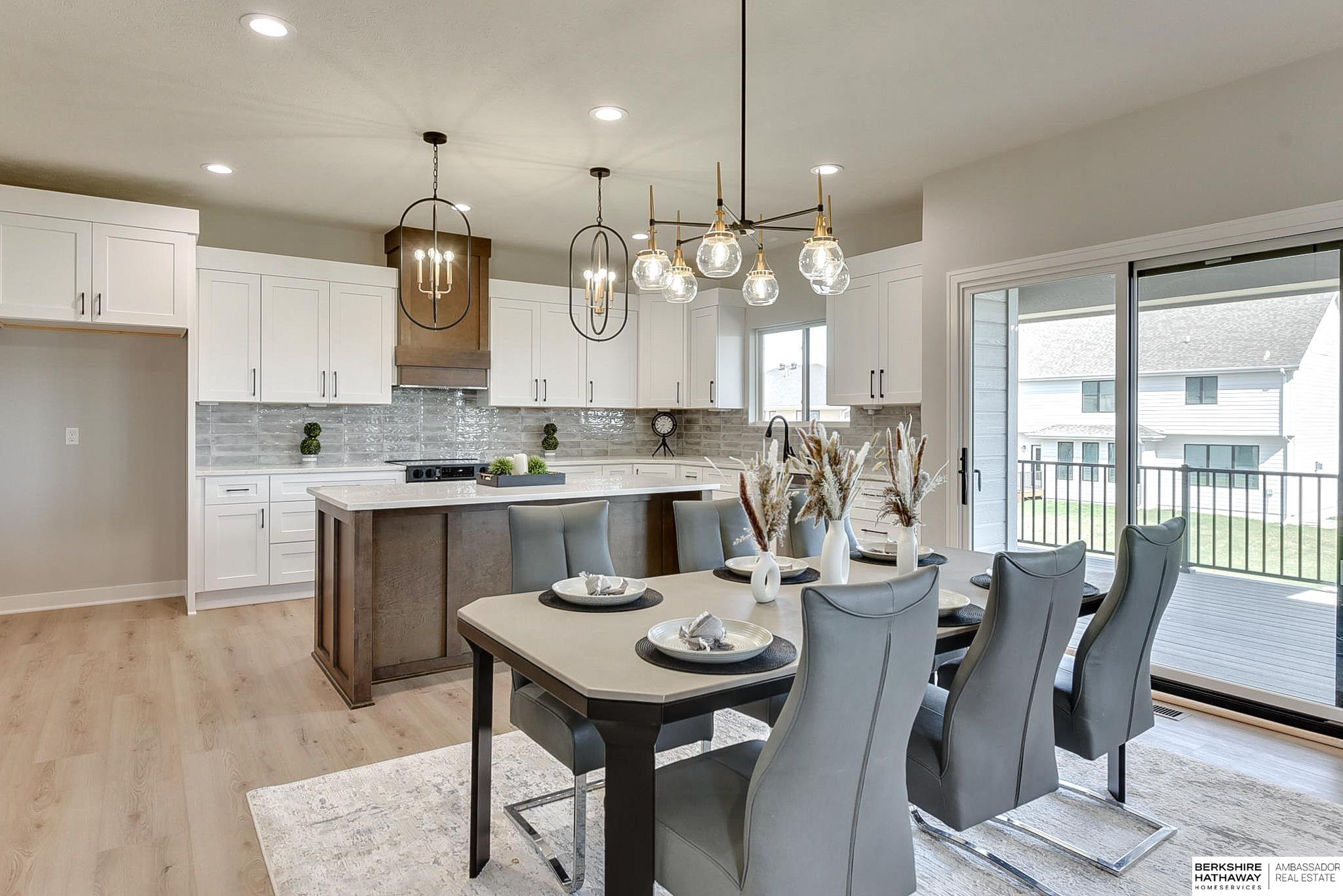 Elkhorn, Nebraska 68022, United States, 4 Bedrooms Bedrooms, ,2 BathroomsBathrooms,Residential,Active,130604