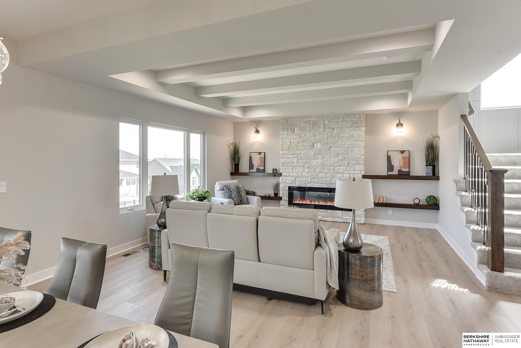 Elkhorn, Nebraska 68022, United States, 4 Bedrooms Bedrooms, ,2 BathroomsBathrooms,Residential,Active,130604