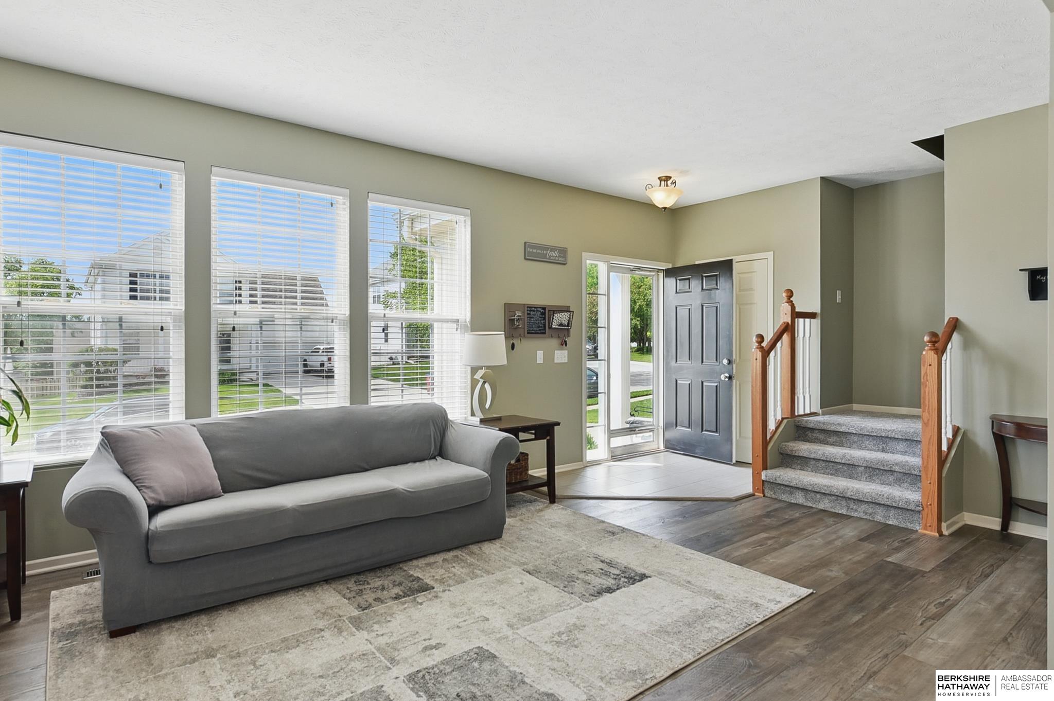 Omaha, Nebraska 68116, United States, 4 Bedrooms Bedrooms, ,3 BathroomsBathrooms,Residential,Active,148195