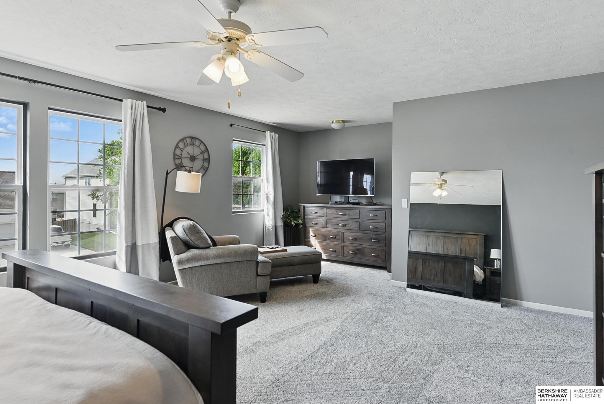 Omaha, Nebraska 68116, United States, 4 Bedrooms Bedrooms, ,3 BathroomsBathrooms,Residential,Active,148195