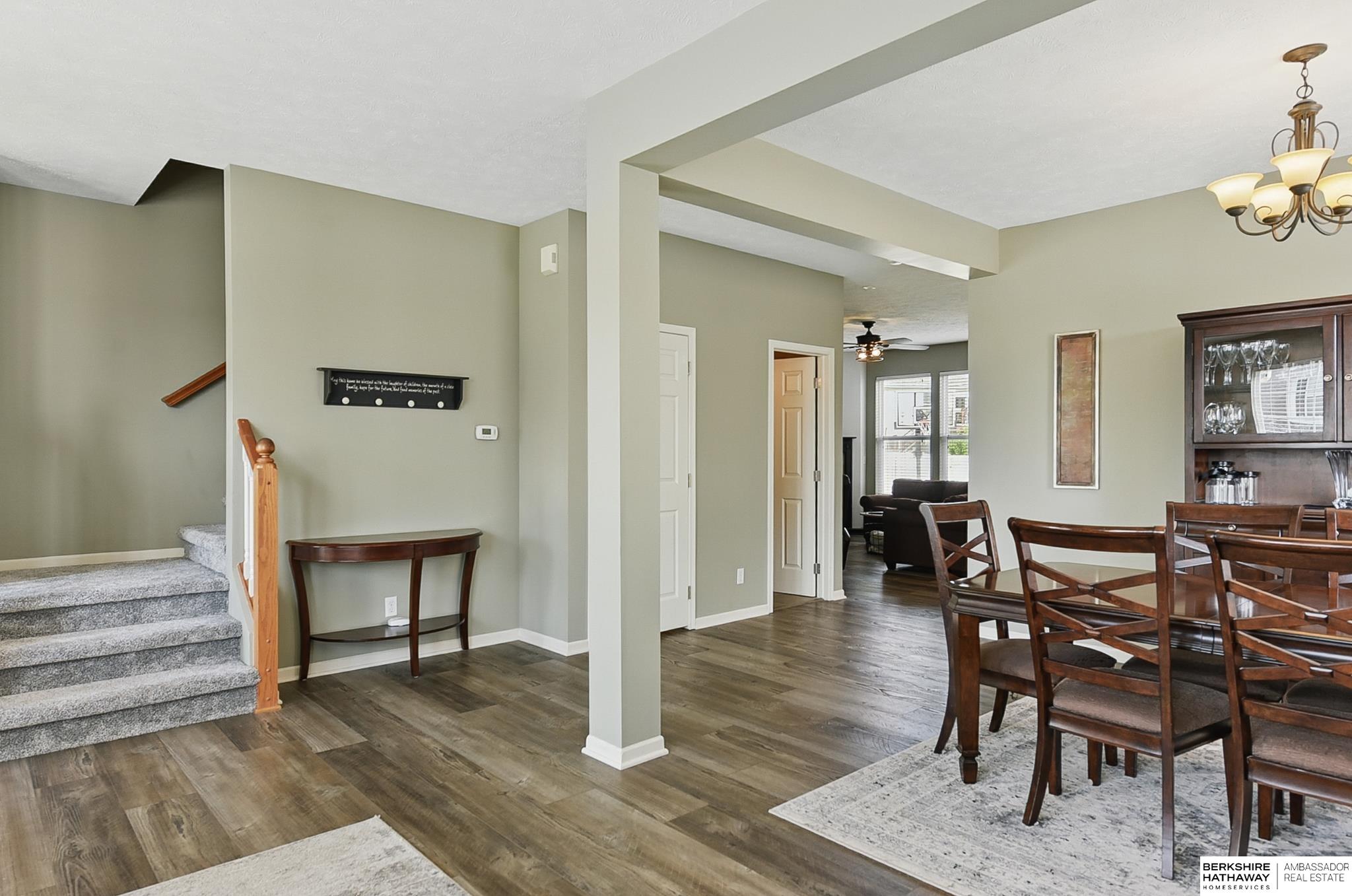 Omaha, Nebraska 68116, United States, 4 Bedrooms Bedrooms, ,3 BathroomsBathrooms,Residential,Active,148195