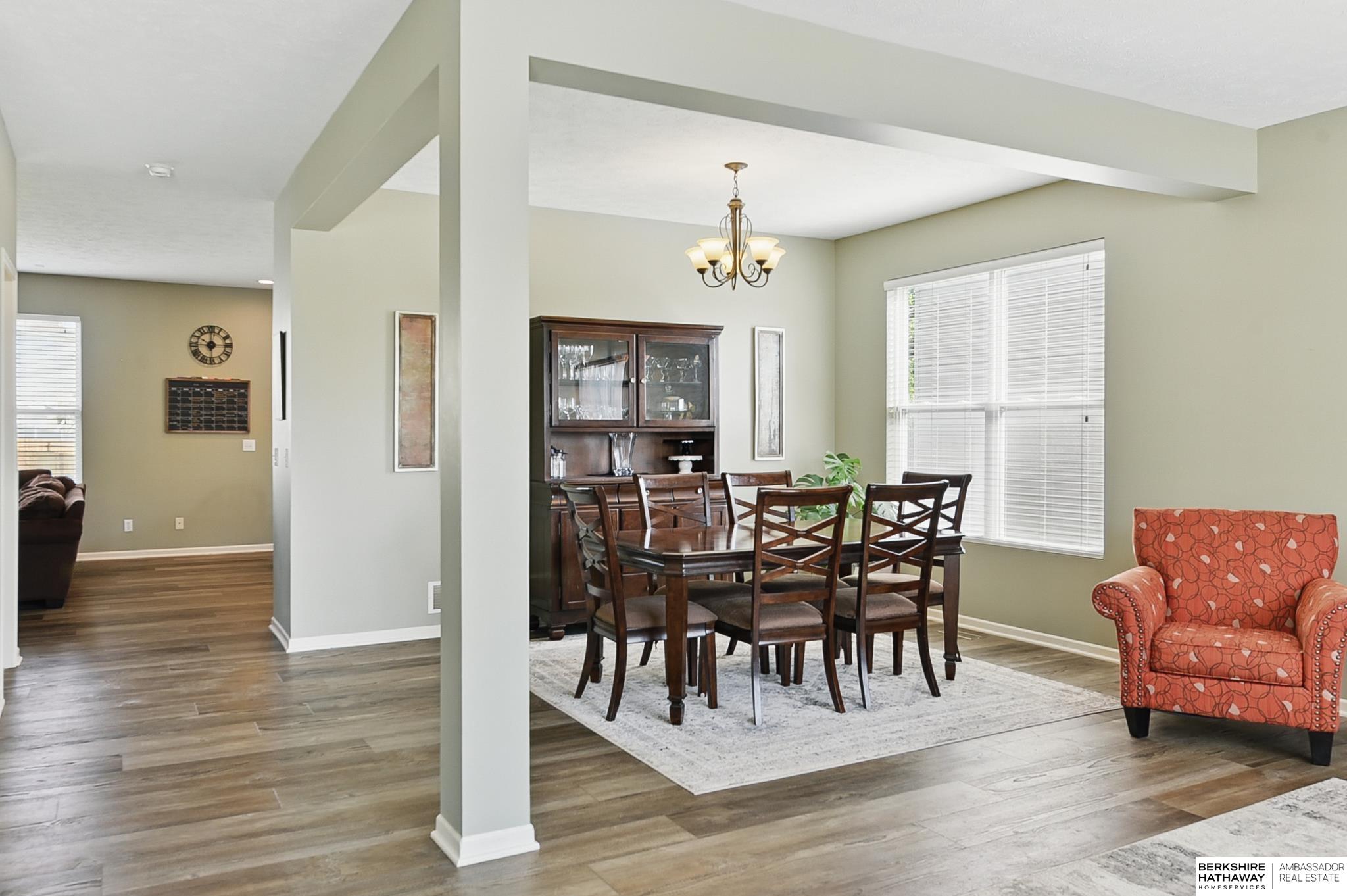 Omaha, Nebraska 68116, United States, 4 Bedrooms Bedrooms, ,3 BathroomsBathrooms,Residential,Active,148195