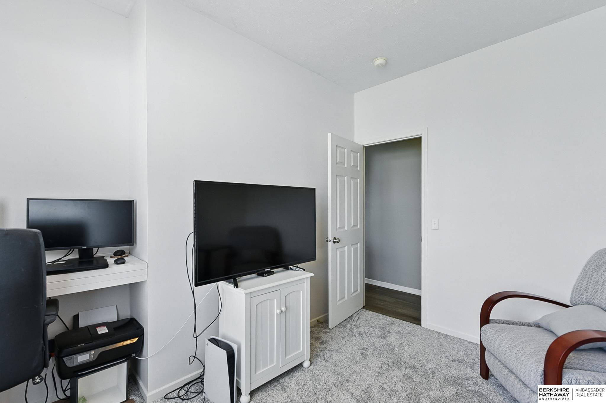 Omaha, Nebraska 68116, United States, 4 Bedrooms Bedrooms, ,3 BathroomsBathrooms,Residential,Active,148195