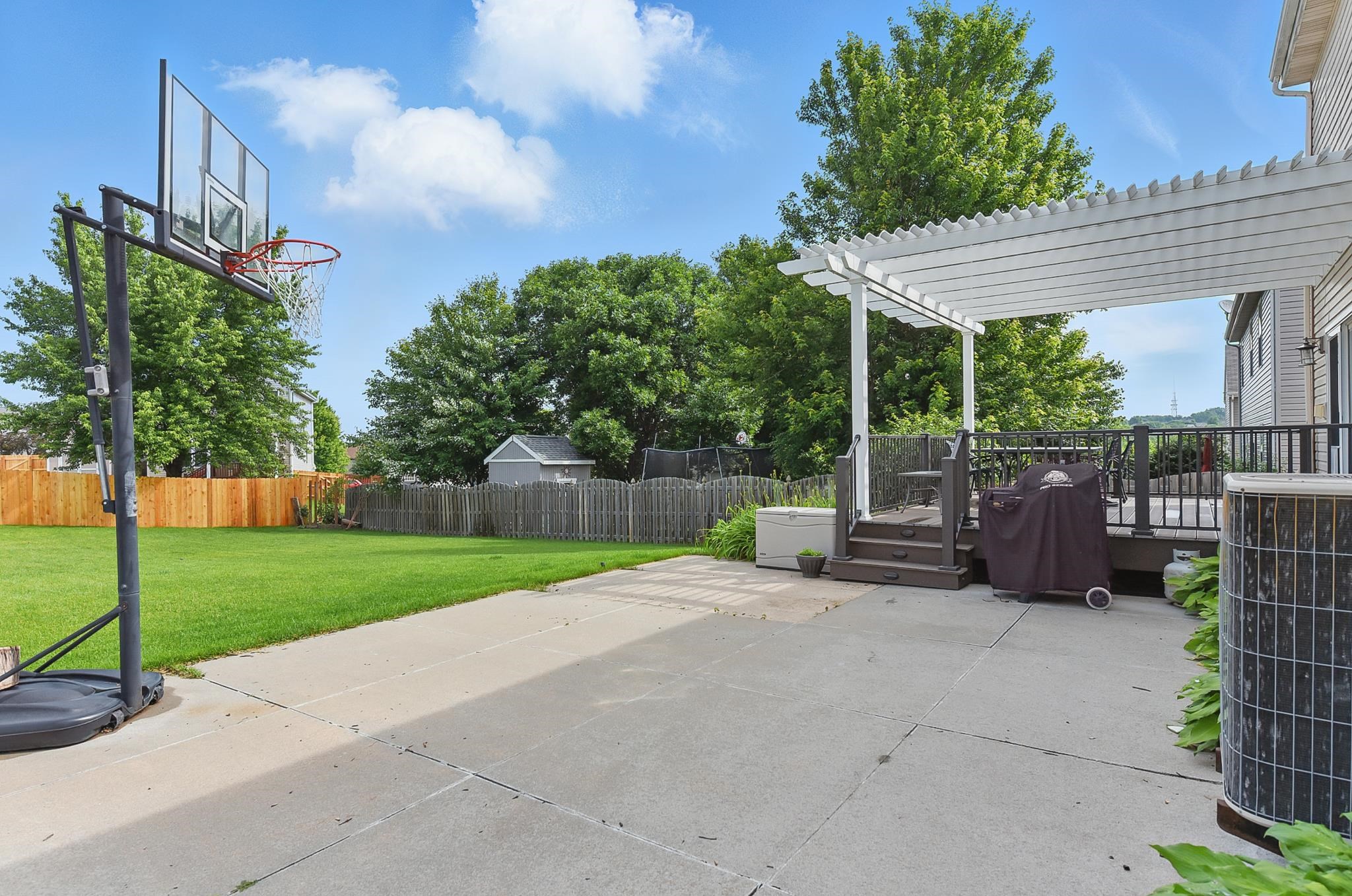 Omaha, Nebraska 68116, United States, 4 Bedrooms Bedrooms, ,3 BathroomsBathrooms,Residential,Active,148195