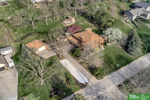 Photo of 9404 Valaretta Drive, Gretna, NE 68028 (MLS # 22600079)