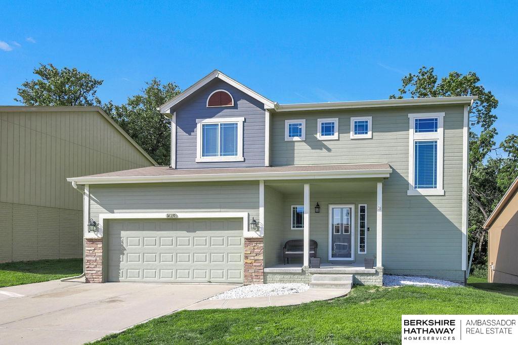 Omaha, Nebraska 68142, United States, 3 Bedrooms Bedrooms, ,3 BathroomsBathrooms,Residential,Active,156464