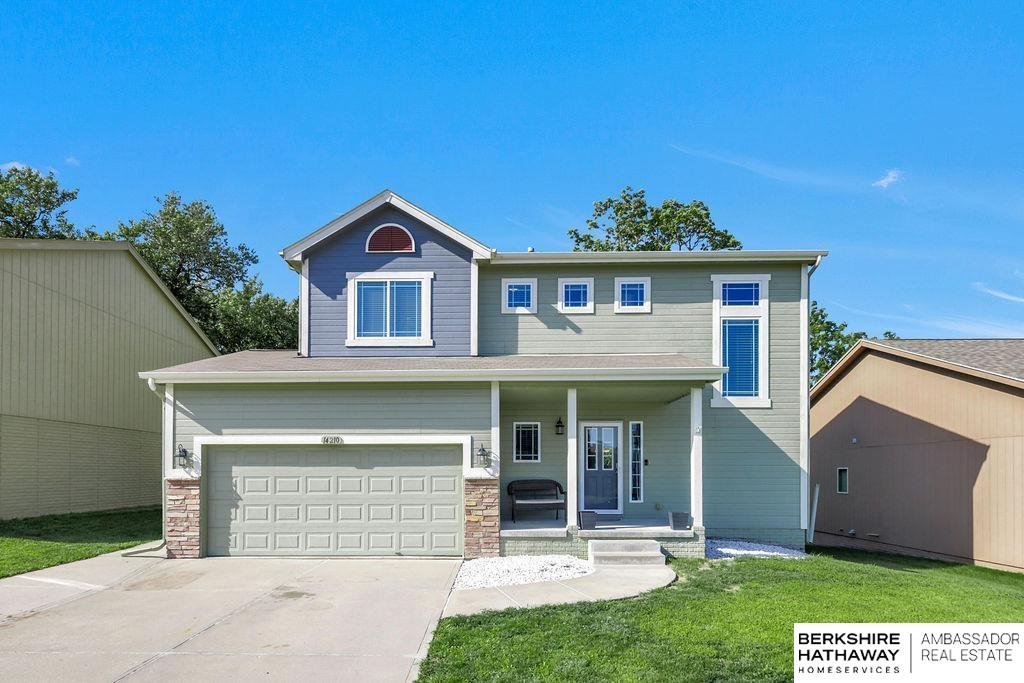 Omaha, Nebraska 68142, United States, 3 Bedrooms Bedrooms, ,3 BathroomsBathrooms,Residential,Active,156464