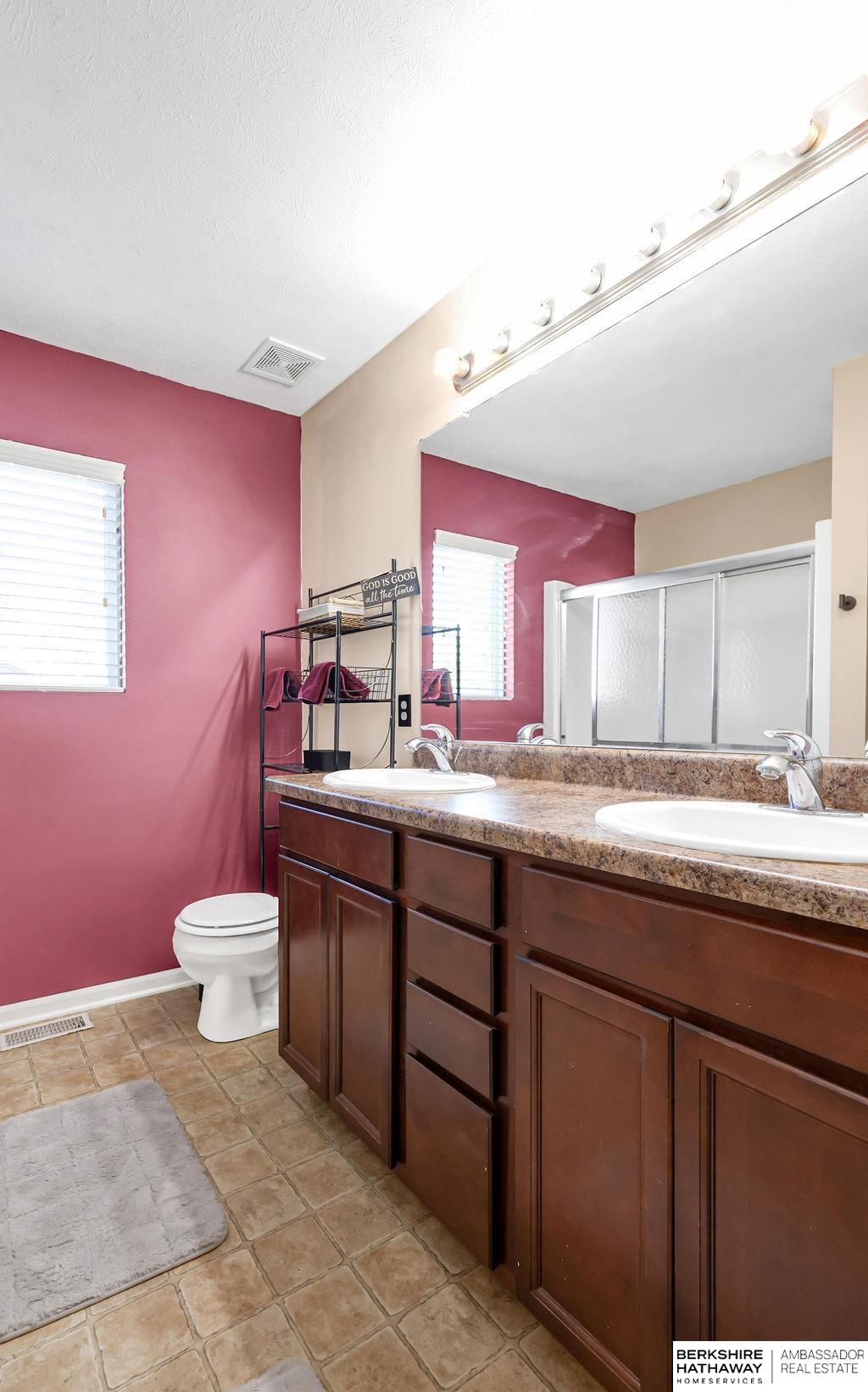 Omaha, Nebraska 68142, United States, 3 Bedrooms Bedrooms, ,3 BathroomsBathrooms,Residential,Active,156464