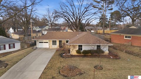 Photo of 3400 Otoe Street, Lincoln, NE 68506 (MLS # 22606564)
