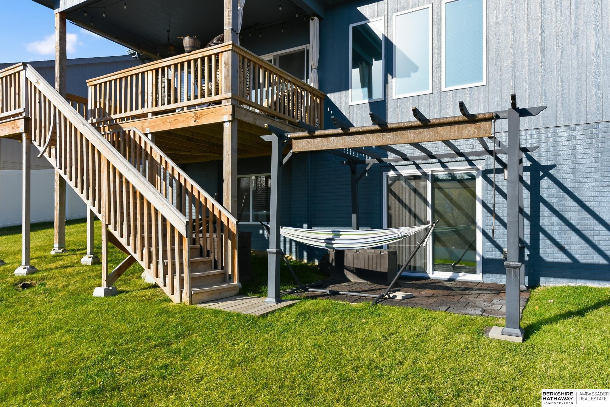 Omaha, Nebraska 68136, United States, 4 Bedrooms Bedrooms, ,3 BathroomsBathrooms,Residential,Active,182464