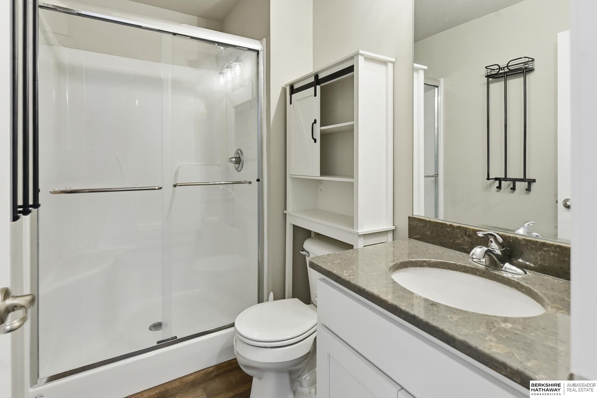 Omaha, Nebraska 68136, United States, 4 Bedrooms Bedrooms, ,3 BathroomsBathrooms,Residential,Active,182464