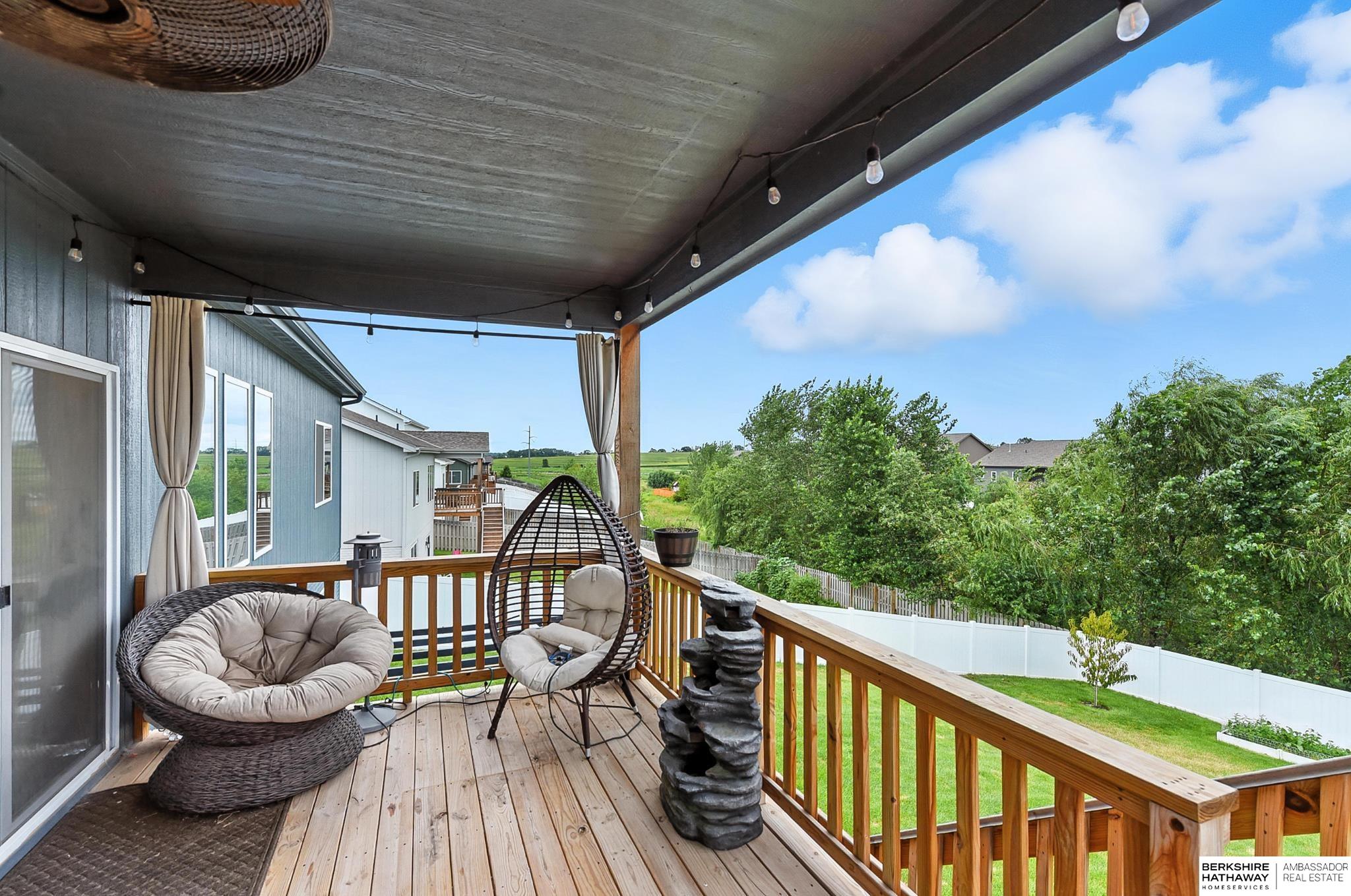 Omaha, Nebraska 68136, United States, 4 Bedrooms Bedrooms, ,3 BathroomsBathrooms,Residential,Active,182464