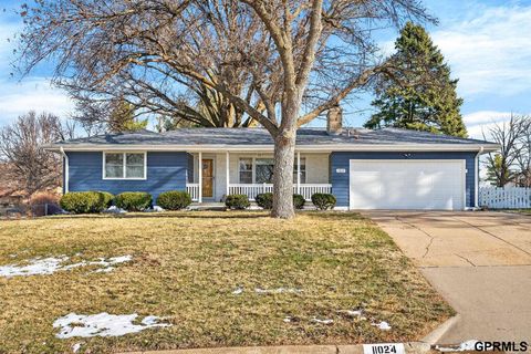 Photo of 11024 Fowler Avenue, Omaha, NE 68164 (MLS # 22605367)