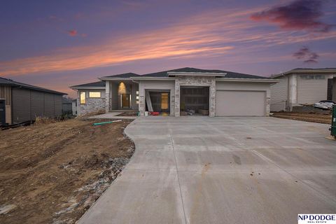 Photo of 3314 S 212 Street, Elkhorn, NE 68022 (MLS # 22533736)