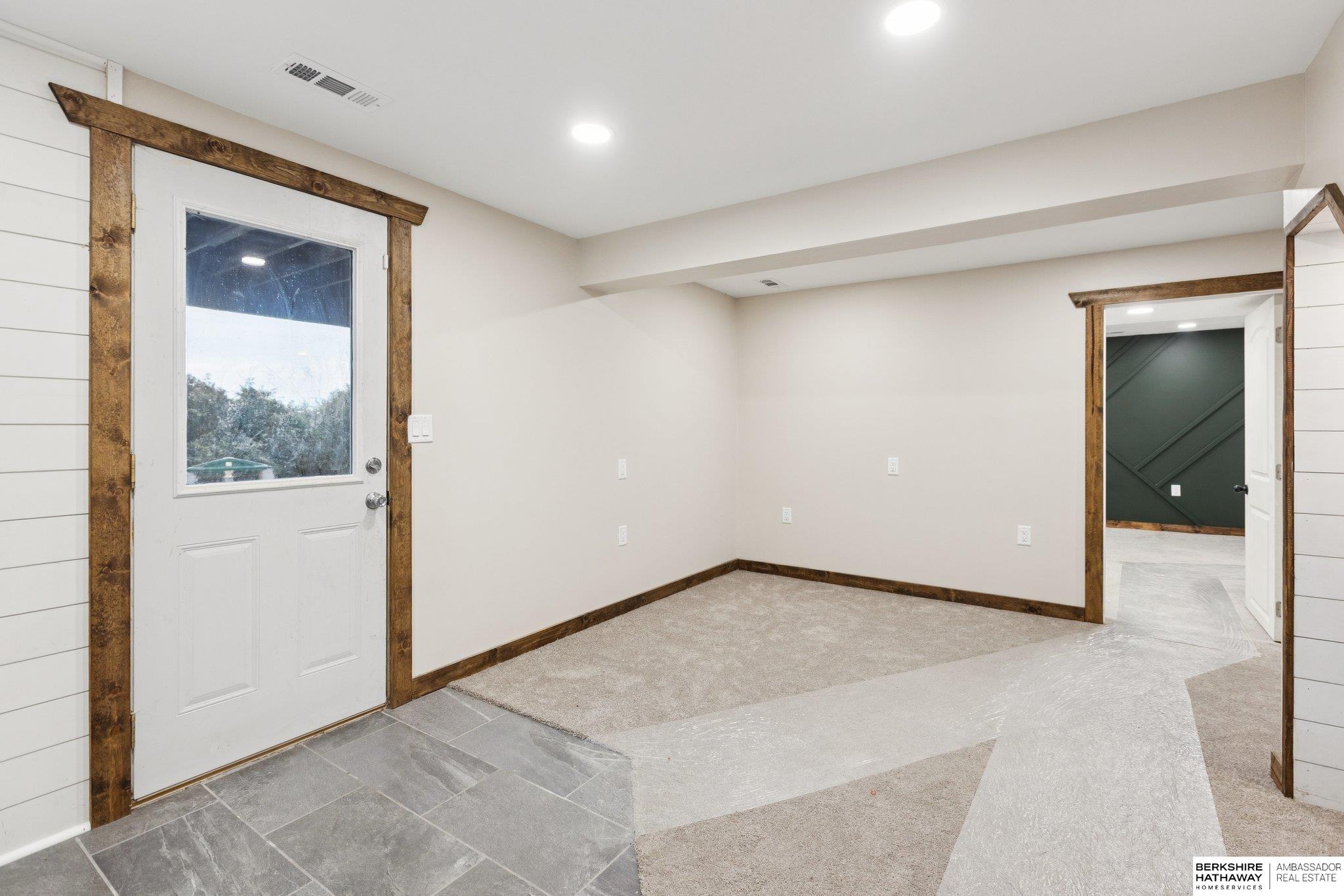 Tekamah, Nebraska 68061, United States, 3 Bedrooms Bedrooms, ,2 BathroomsBathrooms,Residential,Active,223699