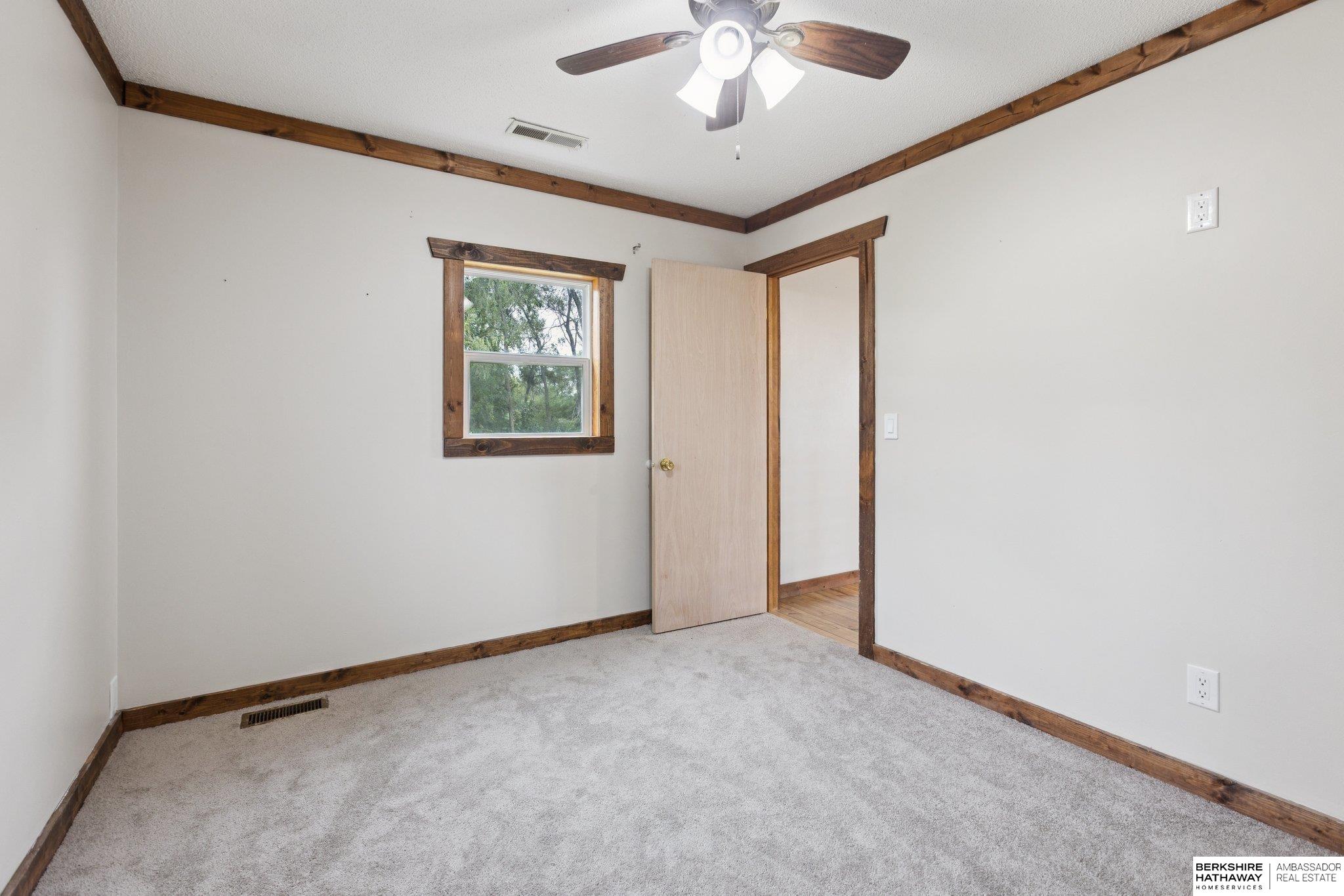 Tekamah, Nebraska 68061, United States, 3 Bedrooms Bedrooms, ,2 BathroomsBathrooms,Residential,Active,223699