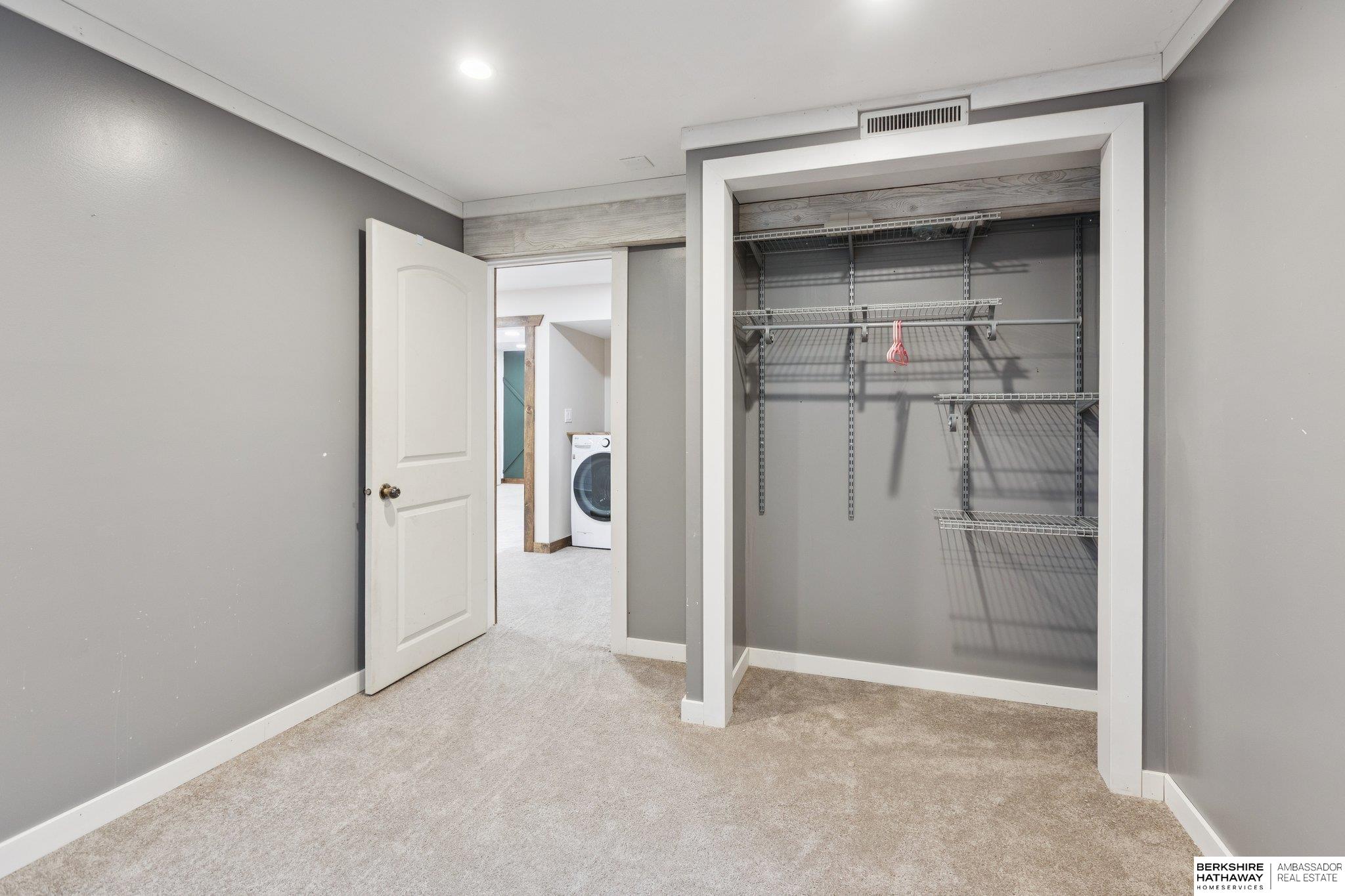 Tekamah, Nebraska 68061, United States, 3 Bedrooms Bedrooms, ,2 BathroomsBathrooms,Residential,Active,223699