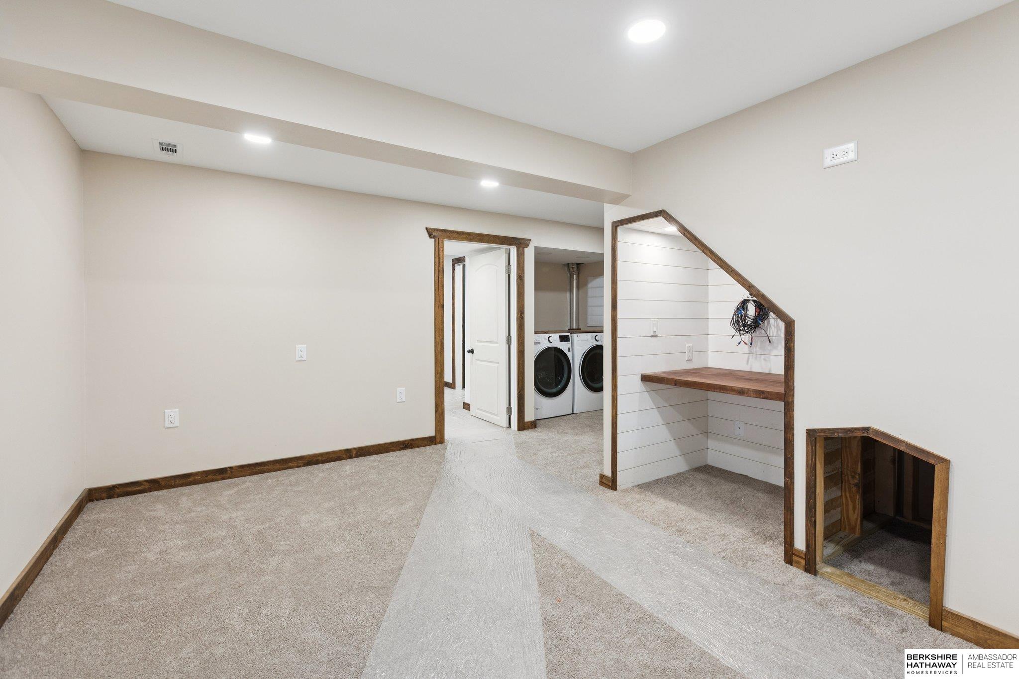 Tekamah, Nebraska 68061, United States, 3 Bedrooms Bedrooms, ,2 BathroomsBathrooms,Residential,Active,223699