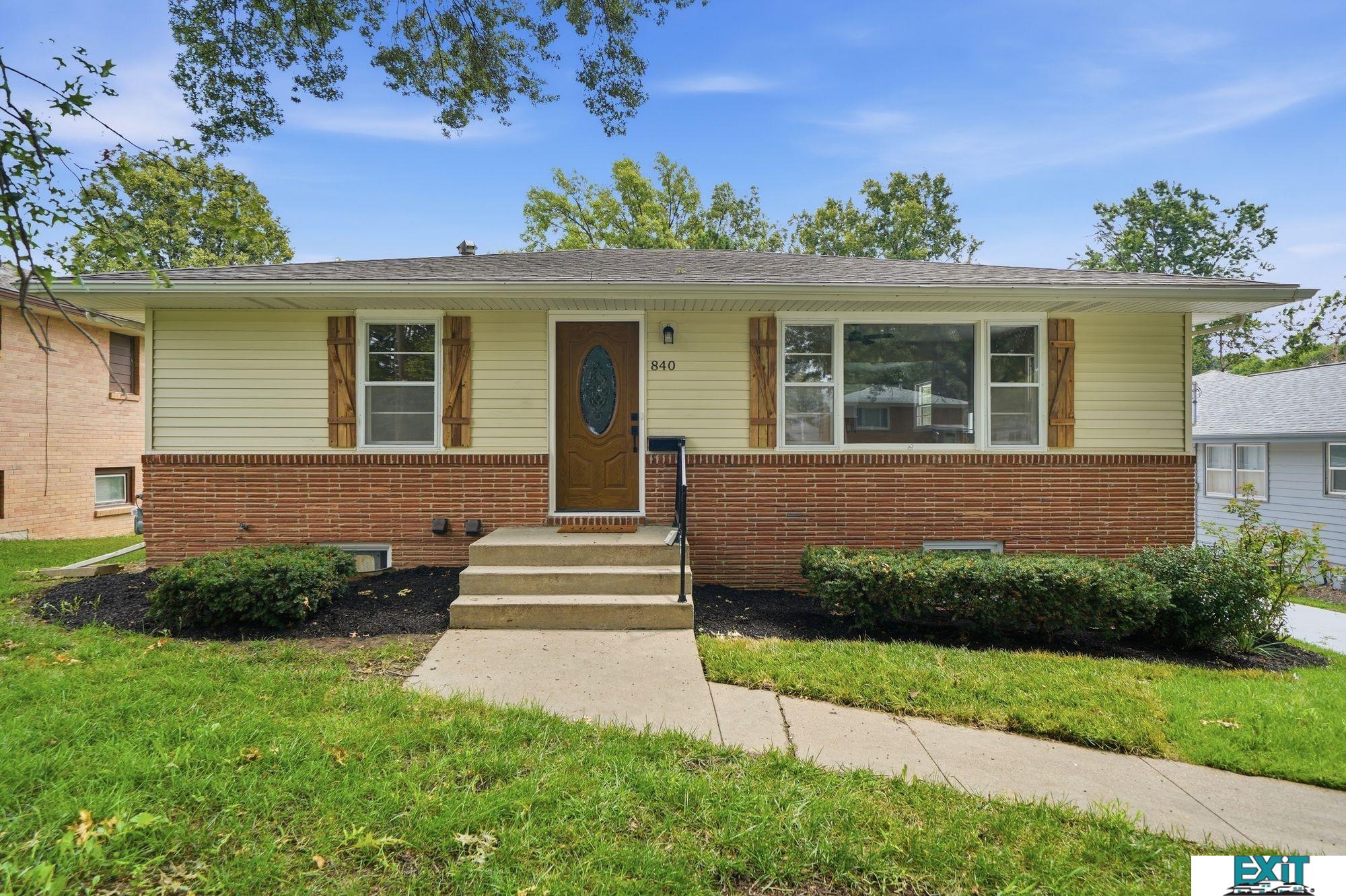 840 S 45th Street - Photo 2