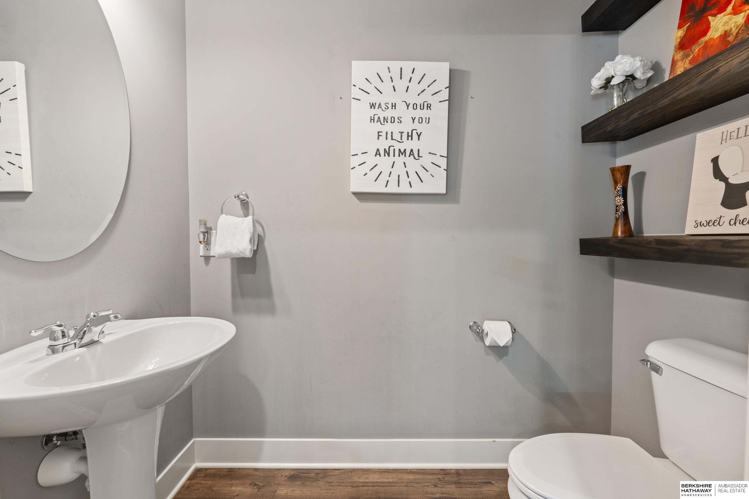 Bennington, Nebraska 68007, United States, 4 Bedrooms Bedrooms, ,3 BathroomsBathrooms,Residential,Active,167768