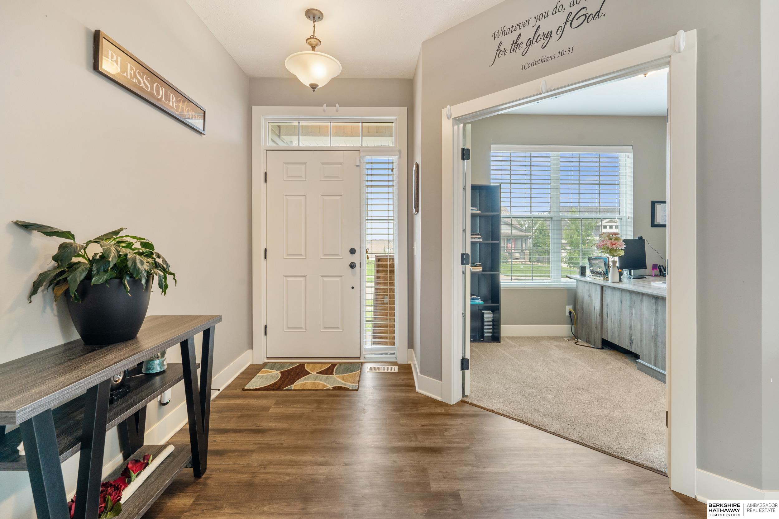 Bennington, Nebraska 68007, United States, 4 Bedrooms Bedrooms, ,3 BathroomsBathrooms,Residential,Active,167768