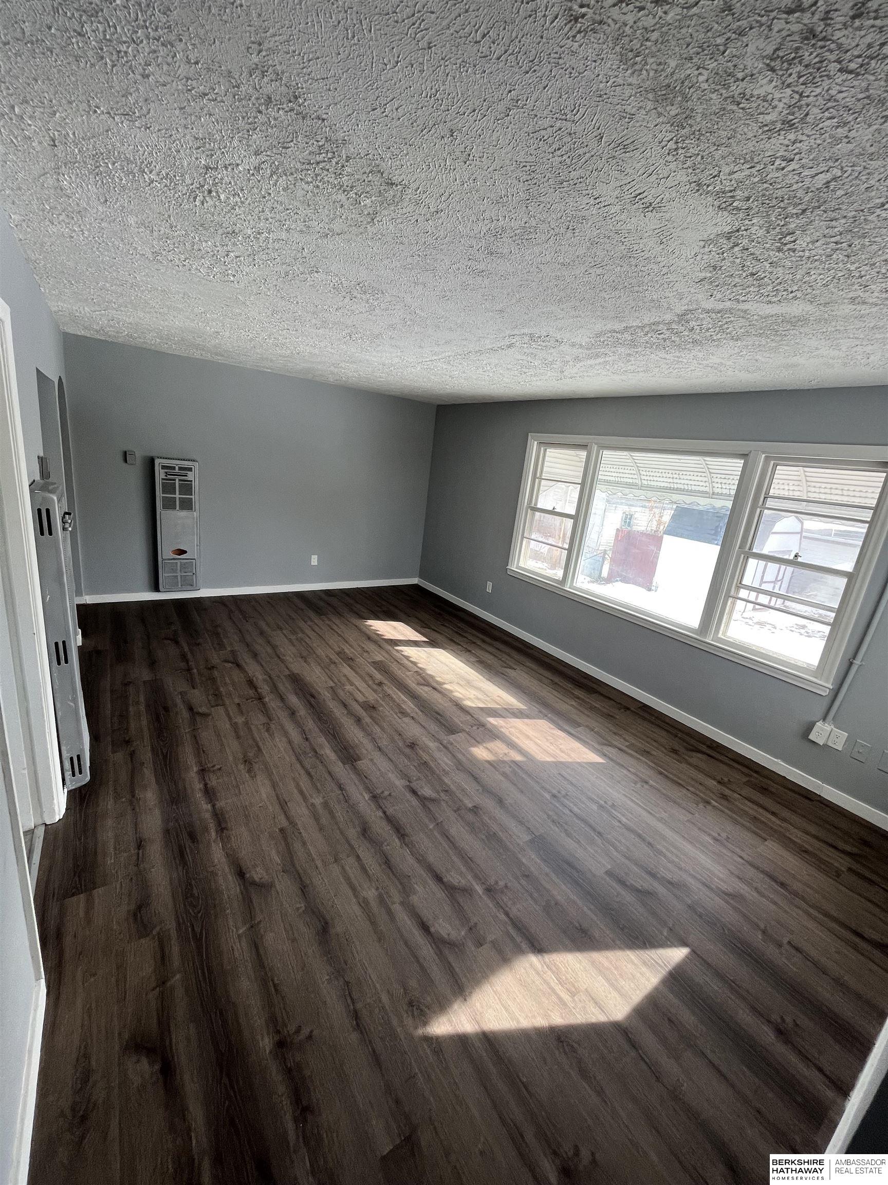 Fremont, Nebraska 68025, United States, 5 Bedrooms Bedrooms, ,3 BathroomsBathrooms,Residential,Active,135538